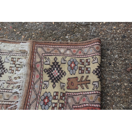 273 - VINTAGE MIDDLE EASTERN RUG
170 X 60CM