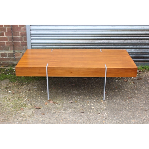 48 - RETRO COFFEE TABLE AND PAIR OF BENCHES 
42 X 74 X 44CM