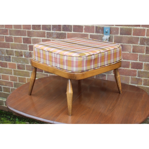 50 - ERCOL EXTENDING DINING TABLE AND ERCOL FOOTSTOOL
104 X 90 X 73CM 150CM OPEN