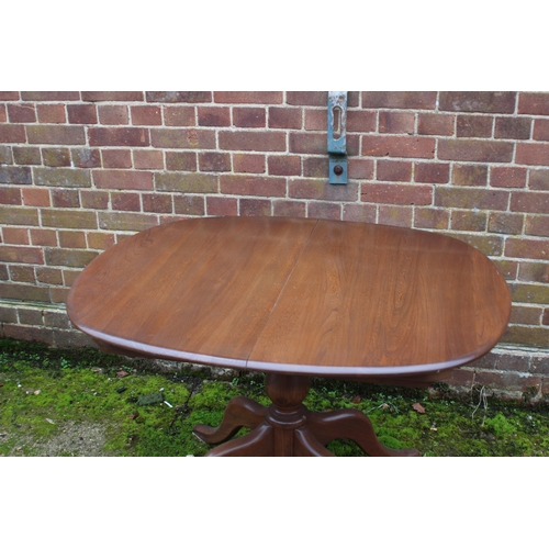 50 - ERCOL EXTENDING DINING TABLE AND ERCOL FOOTSTOOL
104 X 90 X 73CM 150CM OPEN