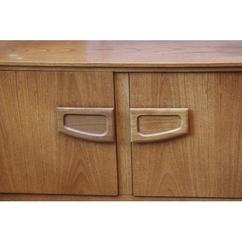 71 - RETRO BEAUTILITY SIDEBOARD 
189 X 48 X 78CM