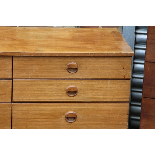 82 - SCHREIBER MULTI CHEST, AVALON CHEST OF DRAWERS AND TEAK SIDEBOARD
96 X 44 X 84CM