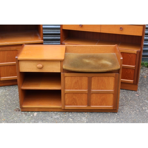 83 - QUANTITY OF NATHAN FURNITURE  X3
88 X 27 X 122CM