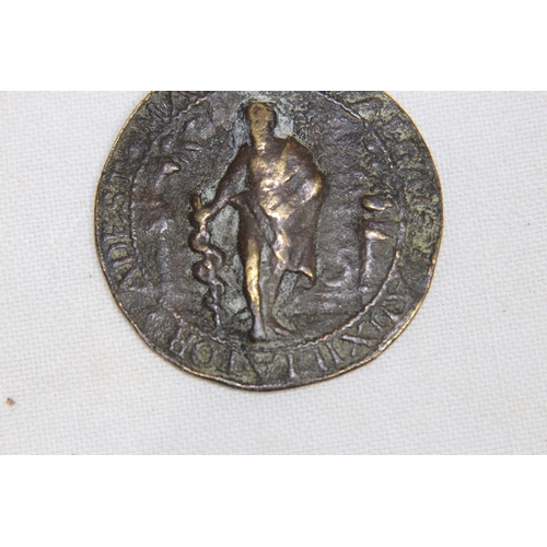 1028 - ANTIQUE MEDAL