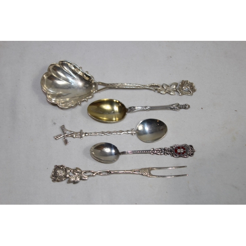 1132 - QUANTITY OF TESTED SILVER SPOONS - 72G