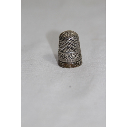 1133 - 2 X SILVER THIMBLES