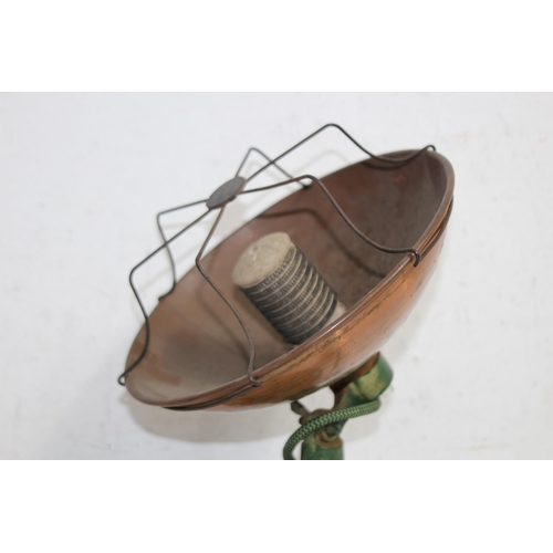 247 - VINTAGE COPPER HEAT LAMP
20CM