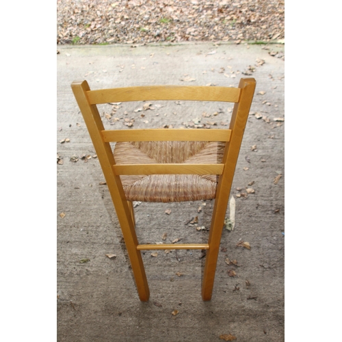 92 - SET OF 6 WICKER BASED DINING CHAIRS 
38 X 42 X 85CM