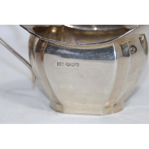 1157 - THREE PIECE SILVER TEASET - 1250G - SHEFFIELD 1939 - EMILE VINER