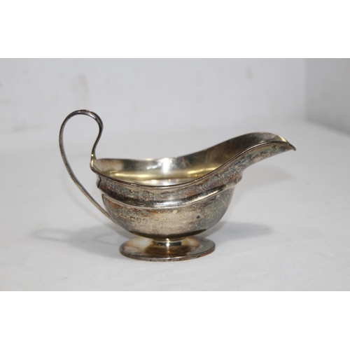 1158 - SILVER SAUCE BOAT - 121G - LONDON 1904 - GOLDSMITHS AND SILVERSMITH CO