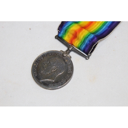 913 - 2 X WWI MEDALS 207182 GNR T SPARKS RA  PLUS EPHEMERA