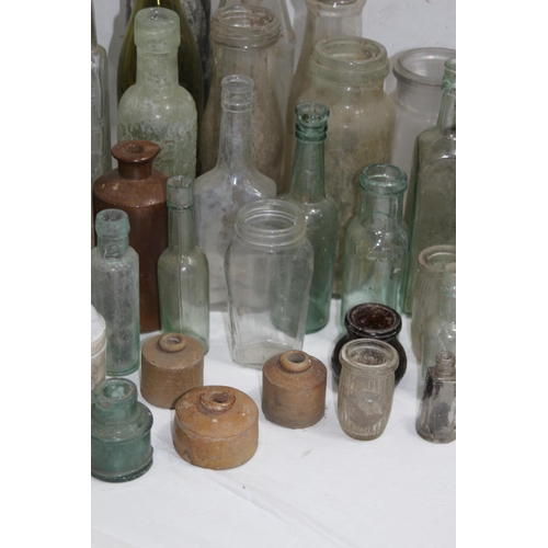 363 - QUANTITY OF ANTIQUE AND VINTAGE BOTTLES ETC
36CM