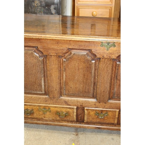 94 - LARGE ANTIQUE JACOBEAN COFFER WITH CANDLE BOX
160 X 57 X 90CM