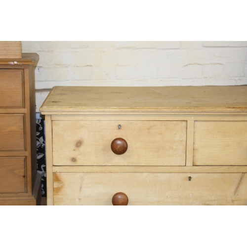 100 - VICTORIAN NATURAL PINE CHEST OF DRAWERS  2/3
119 X 59 X 106CM