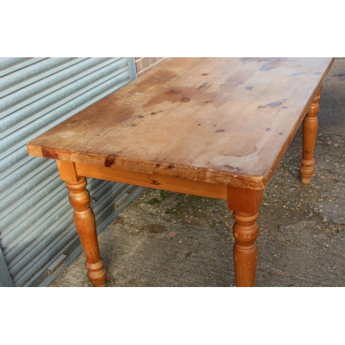 110 - SOLID PINE FARMHOUSE TABLE 
152 X 88 X 78CM