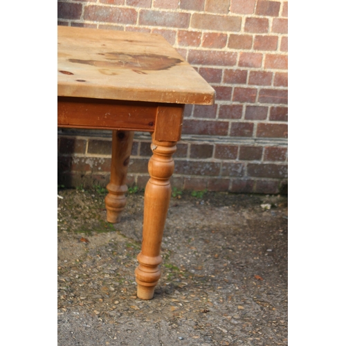 110 - SOLID PINE FARMHOUSE TABLE 
152 X 88 X 78CM