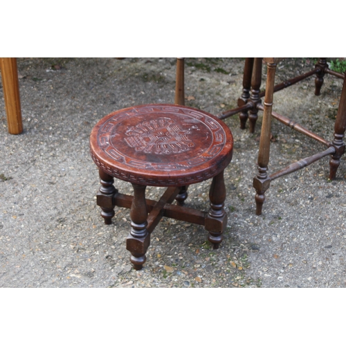 114 - AZTEC LEATHER TOPPED NEST OF TABLES AND STOOL
50 X 45 X 60CM