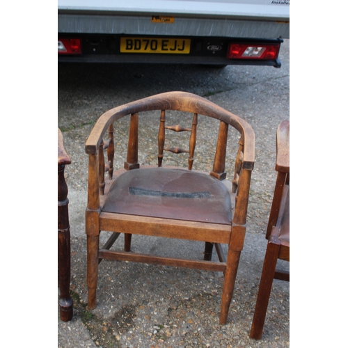 117 - VINTAGE CHAIRS, STOOLS AND TABLE  x6
60 X 53 X 110CM