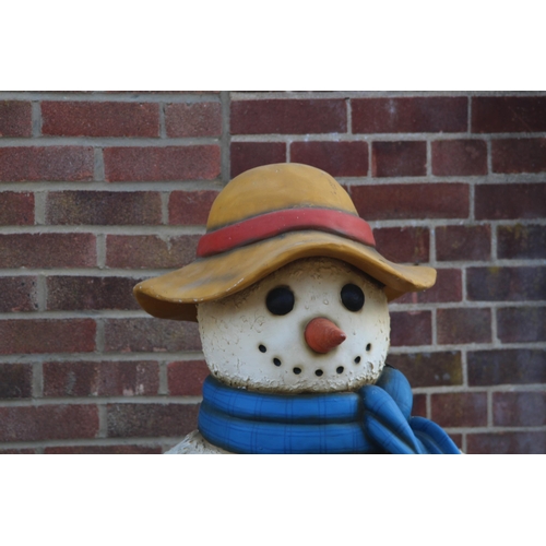 135 - SNOWMAN LIFESIZE FIGURE 
168 X 65CM