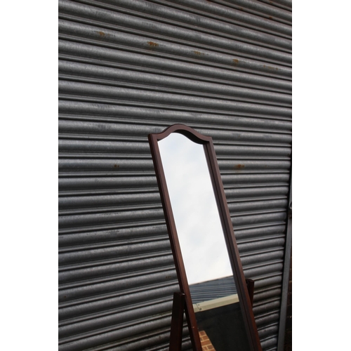 204 - CHEVAL MIRROR 
159 X 41CM