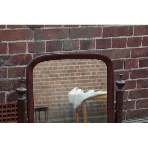 206 - VINTAGE DRESSING TABLE MIRROR
88 X 69CM