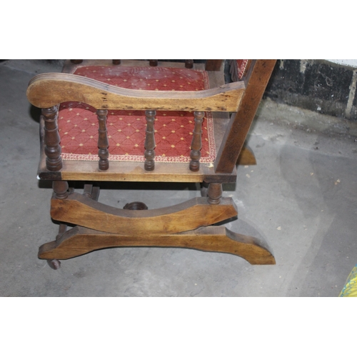 123 - VINTAGE ROCKING CHAIR
54 X 54 X 110CM