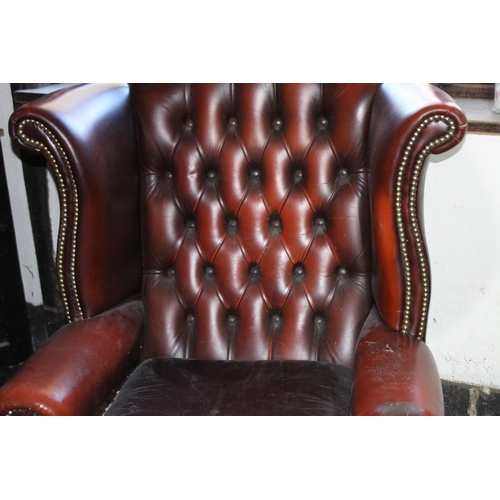 124 - CHESTERFIELD WINGBACK CHAIR
82 X 75 X 110CM