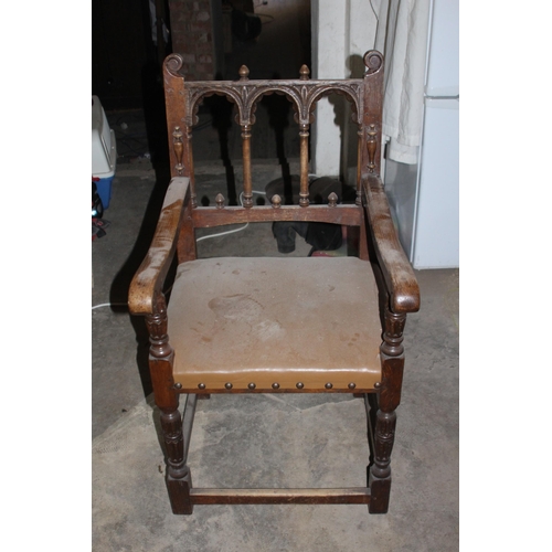 125 - SET OF SIX ORNATE BROWN LEATHER CHAIRS 
54 X 59 X 97CM