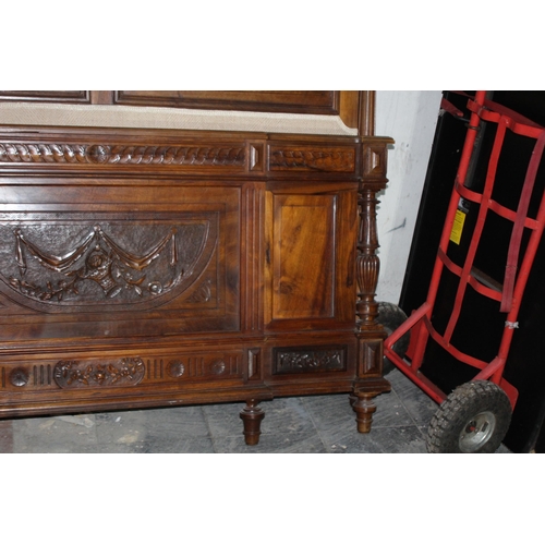 129 - VINTAGE CARVED BED FRAME 
157 X 200 X 156CM