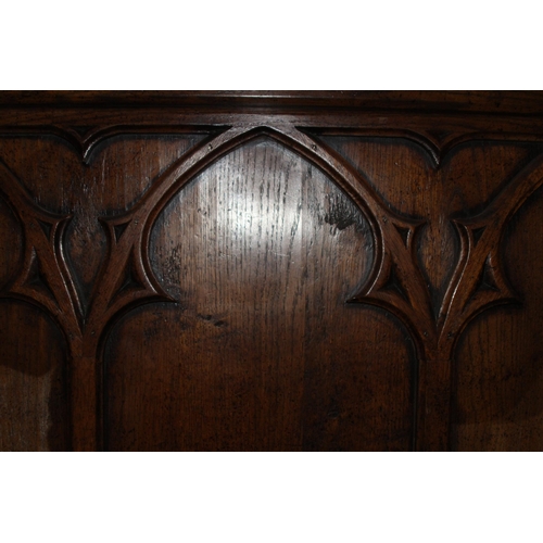 130 - VINTAGE GOTHIC OAK CARVED BED FRAME 
163 X 195 X 220CM