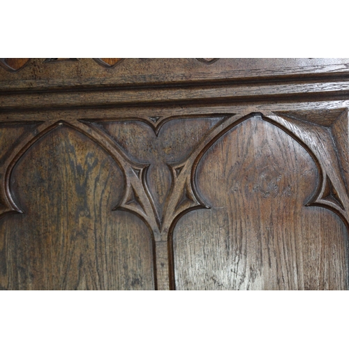 130 - VINTAGE GOTHIC OAK CARVED BED FRAME 
163 X 195 X 220CM