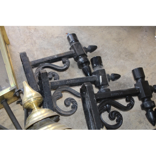 249 - FOUR BRASS LANTERN LAMPS AND BRACKETS 
35 X 93CM