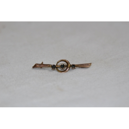 1202 - 9CT GOLD PIN