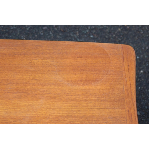 64 - RETRO TEAK COFFEE TABLE 
112 X 46 X 41CM