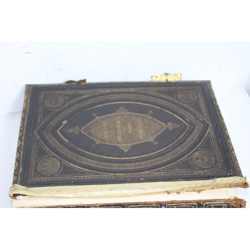 671 - ANTIQUE BIBLE 
36 X 26 X 9CM