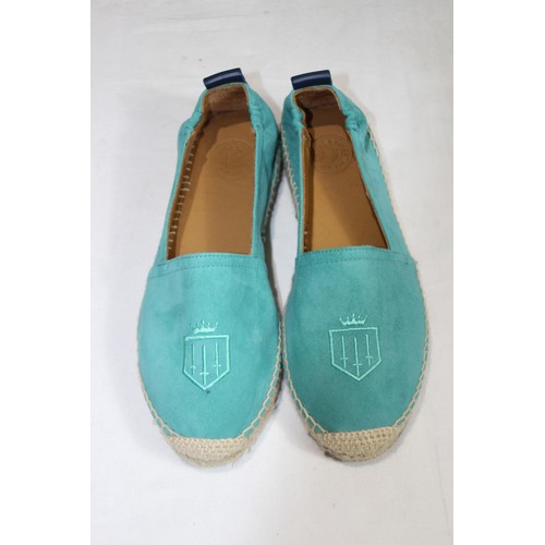 679 - FAIRFAX AND FAVOUR MONACO FLAT ESPADRILLES IN TURQUOISE SIZE 4 IN BOX