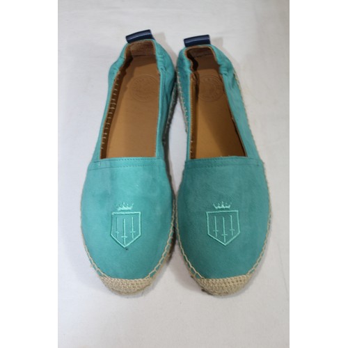 679 - FAIRFAX AND FAVOUR MONACO FLAT ESPADRILLES IN TURQUOISE SIZE 4 IN BOX