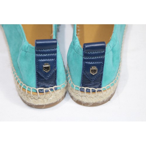 679 - FAIRFAX AND FAVOUR MONACO FLAT ESPADRILLES IN TURQUOISE SIZE 4 IN BOX