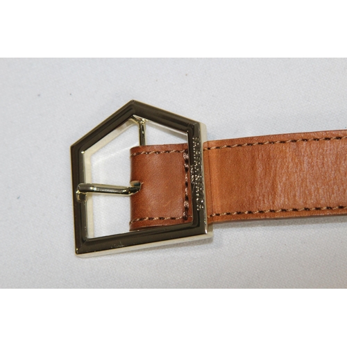 690 - FAIRFAX AND FAVOUR LEATHER AND SUEDE BELT REVERSIBLE IN SMALL