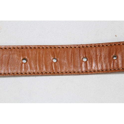 690 - FAIRFAX AND FAVOUR LEATHER AND SUEDE BELT REVERSIBLE IN SMALL