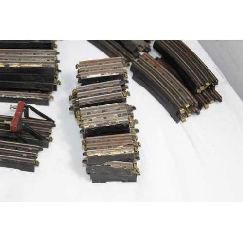 788 - LARGE QUANTITY OF VINTAGE TTR TRIX RAILWAY TRACK, LOCOMOTIVES AND ROLLING STOCK IN BOXES