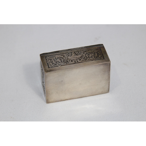 1170 - ORNATE CUSHION LINED SILVER PLATED RING BOX 
7.5 X 5 X 3CM