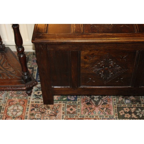 41A - CARVED OAK BLANKET BOX AND OAK CARVED SIDE TABLE 
70 X 54 X 76CM