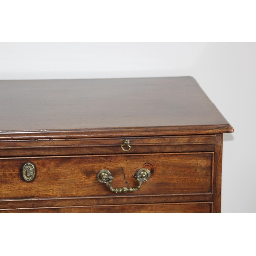 19 - ANTIQUE 4 DRAWER CHEST OF DRAWERS 
92 X 54 X 81CM