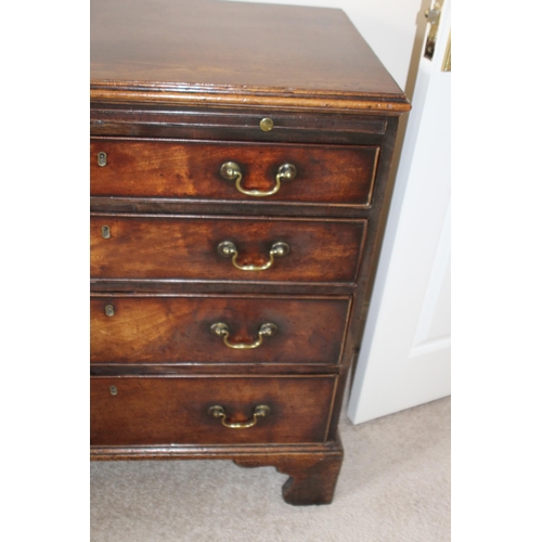 22 - ANTIQUE 4 DRAWER CHEST OF DRAWERS  WITH SHELF
86 X 46 X 87CM