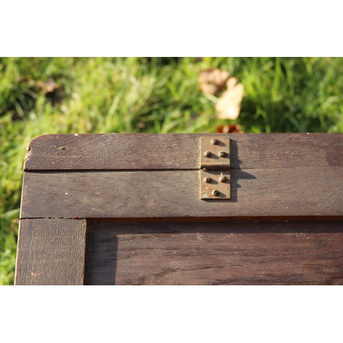 30 - VINTAGE OAK UNDER BED CUPBOARD 
104 X 51 X 25CM