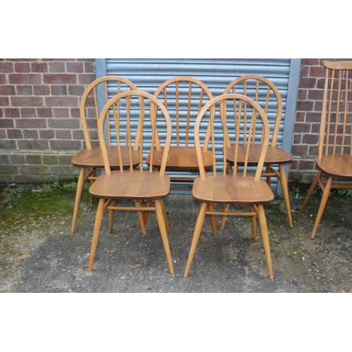 34 - SET OF FIVE BLONDE ERCOL WINDSOR BACK DINING CHAIRS 
40 X 38 X 83CM