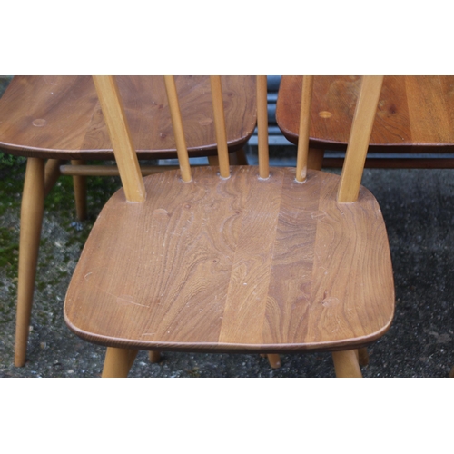 34 - SET OF FIVE BLONDE ERCOL WINDSOR BACK DINING CHAIRS 
40 X 38 X 83CM