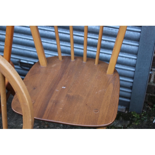 34 - SET OF FIVE BLONDE ERCOL WINDSOR BACK DINING CHAIRS 
40 X 38 X 83CM