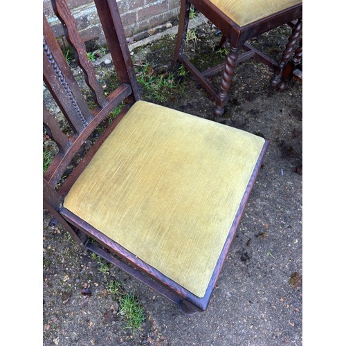 53 - VINTAGE DROP LEAF TABLE AND 6 CHAIRS 
152 BX 106 X 75CM